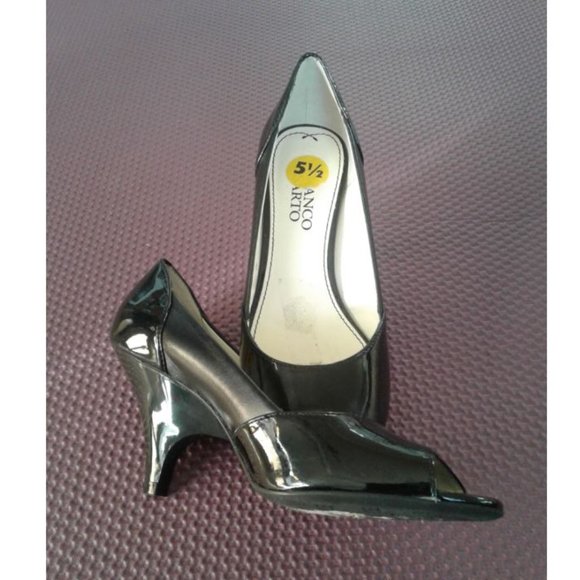 Perfect Black Patent Peep-toe Wedge (S002) - Picture 2 of 3